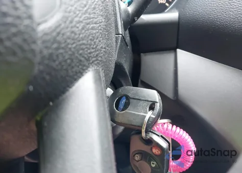 2017 Ford Escape Se from USA, damaged, VIN 1FMCU9GD2HUE48772